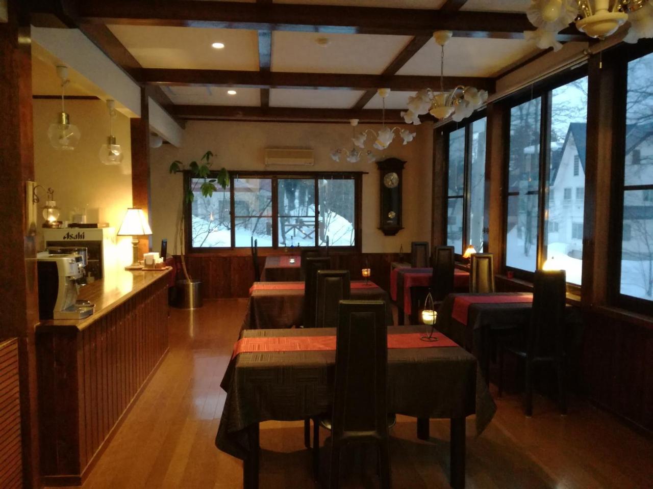 Hakuba Vivaldi Hotel Екстериор снимка
