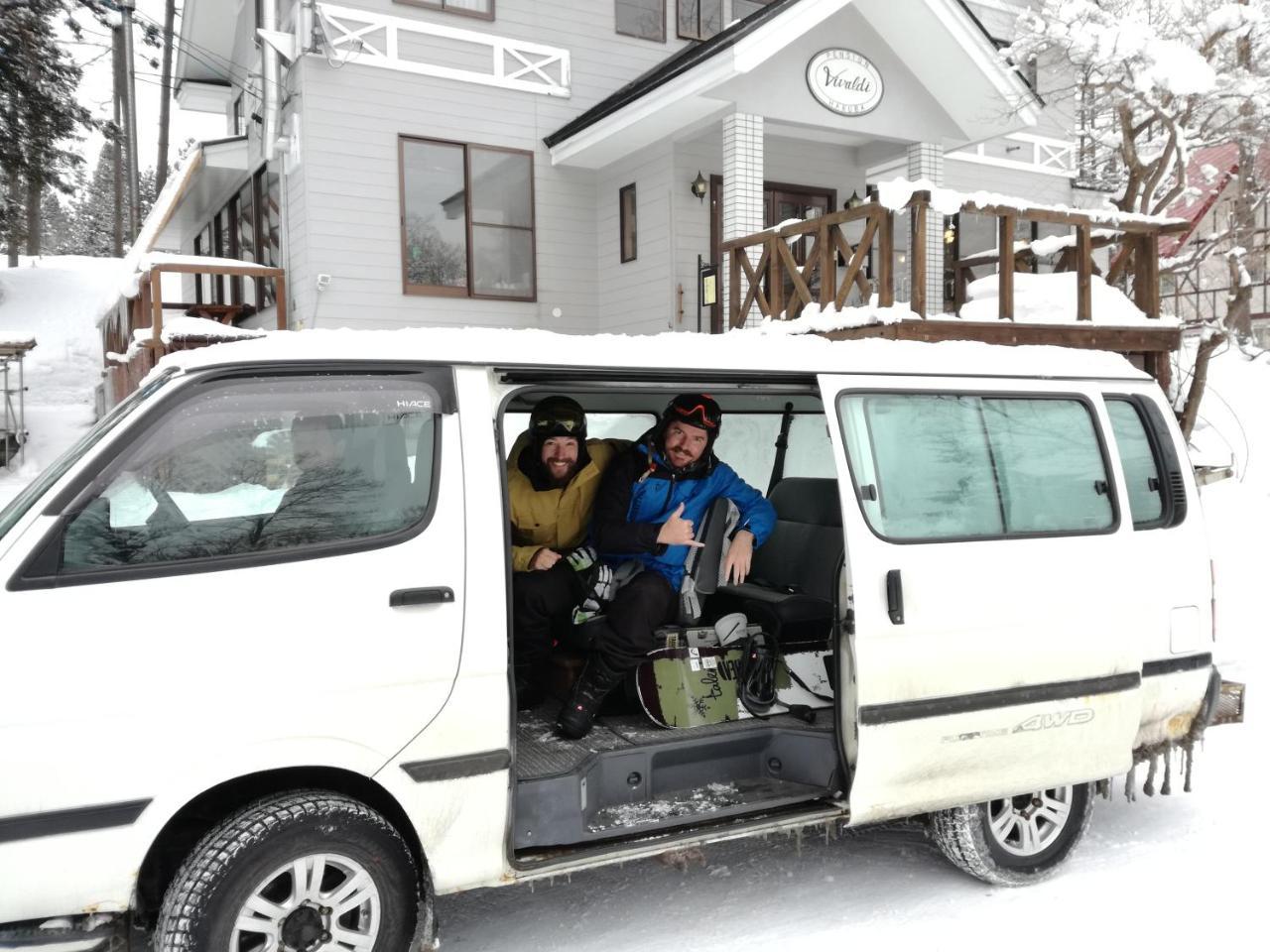 Hakuba Vivaldi Hotel Екстериор снимка